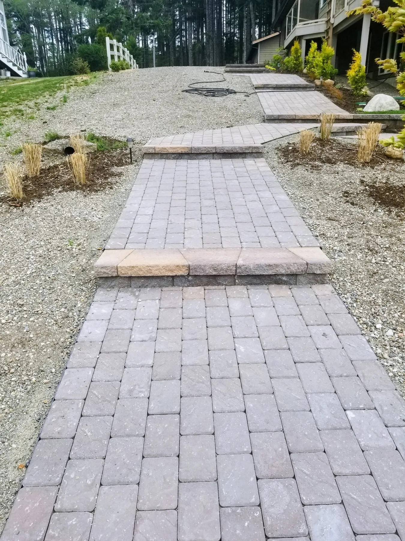 Pavers & Hardscapes project photo